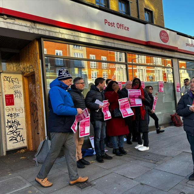 Battersea and Wandsworth Trades Union Council supporting CWU members outside Clapham Common Post Office.